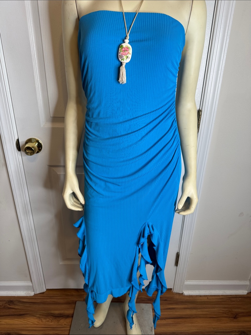Strapless Ribbed Bodycon Dress with Ruffles Size Large